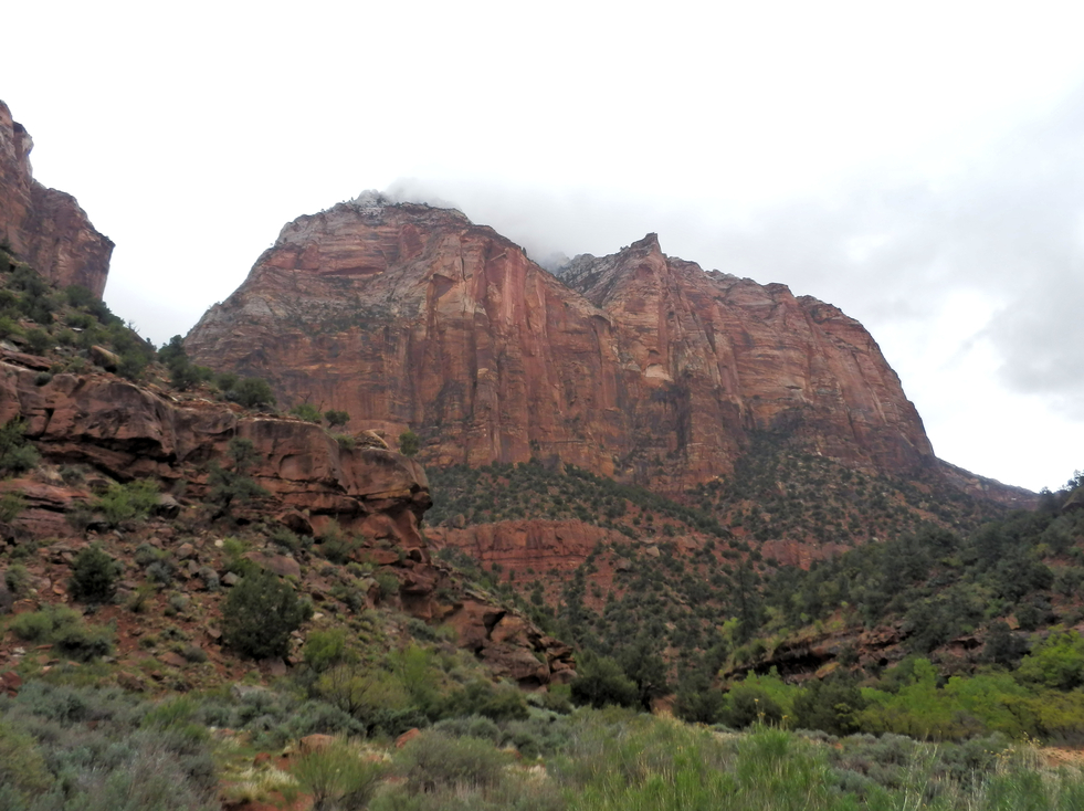 emerald pools zion shuttle stop